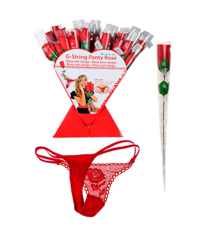 Rosa decorativa con tanga rojo un detalle íntimo